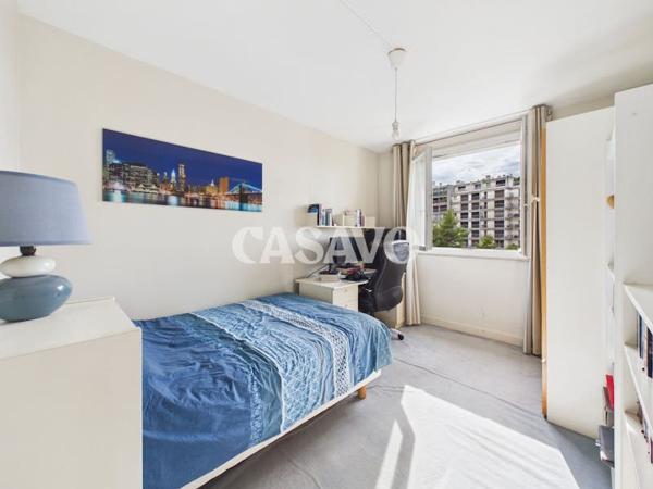 Vente Appartement 4 pièces de 75m² - 92210 Saint-Cloud