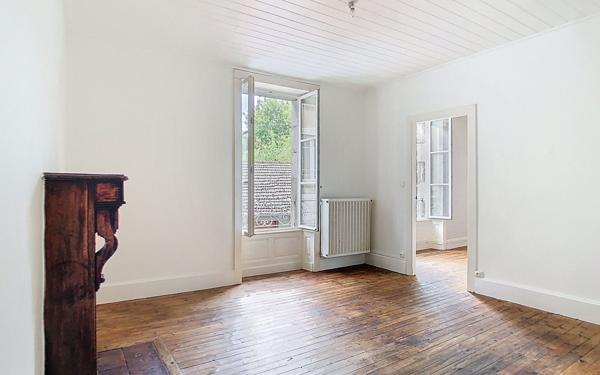 Appartement à louer    3 pièces •  Aurillac