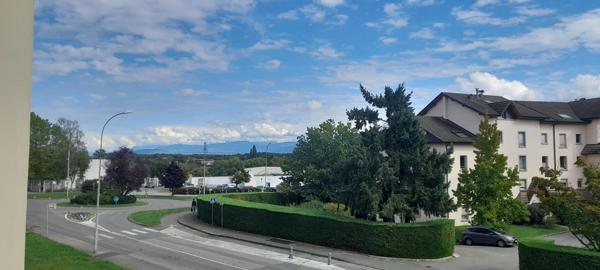 charmant t3 refait à neuf avenue de vessy