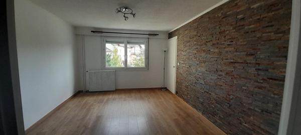 charmant t3 refait à neuf avenue de vessy