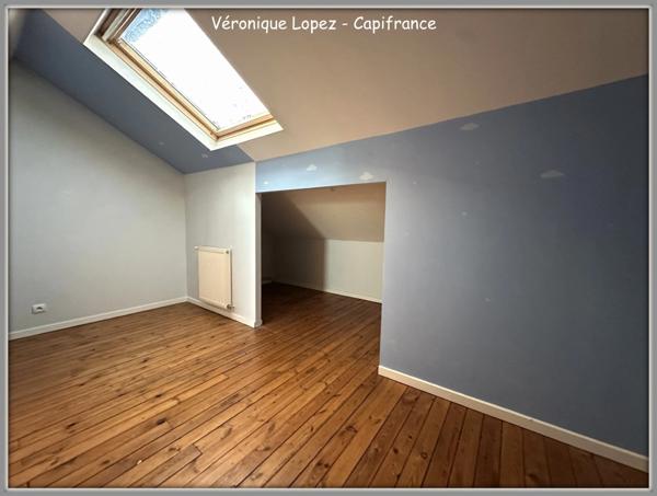 Agen, dans un quartier calme, maison de ville 115 m², 5 pièces principales, avec extérieur
