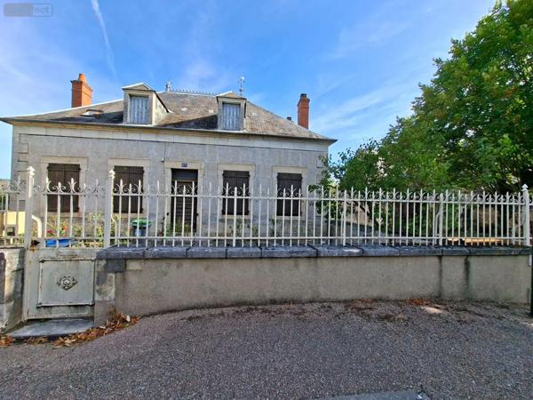 Achat - Maison Saint-Amand-Montrond 18200 120 m 2 1551 m 2