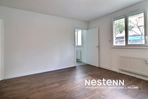 Appartement Saint Priest Centre ville 2 pièces 54 m2 Place de stationnement Cave