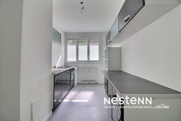 Appartement Saint Priest Centre ville 2 pièces 54 m2 Place de stationnement Cave