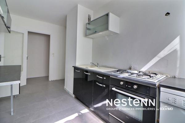 Appartement Saint Priest Centre ville 2 pièces 54 m2 Place de stationnement Cave