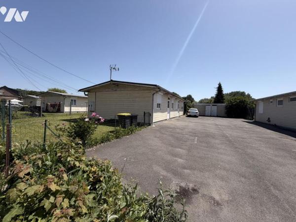 FLIXECOURT (80) -  Ensemble de 8 maisons - 