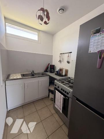 FLIXECOURT (80) -  Ensemble de 8 maisons - 