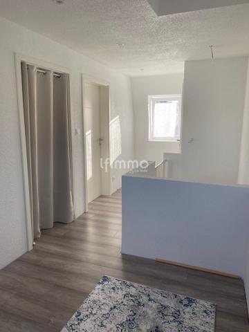 Immeuble de avec local commercial