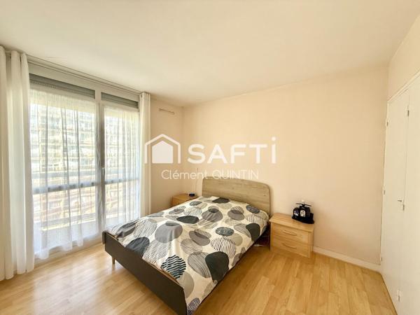 LUMINEUX - REFAIT - MEUBLÉ