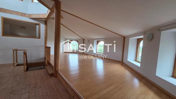 Propriété écologique et atypique en bois Joyeuse