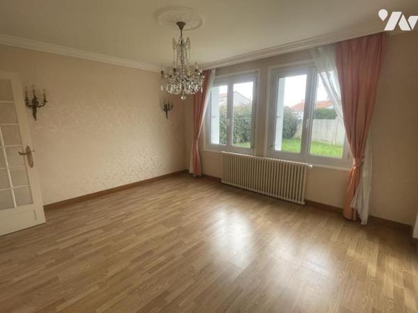 PAIMBOEURF - MAISON 4 Pièces + dépendances + garage