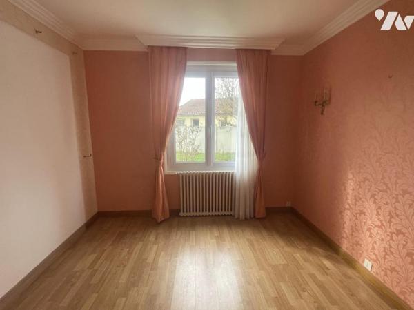 PAIMBOEURF - MAISON 4 Pièces + dépendances + garage