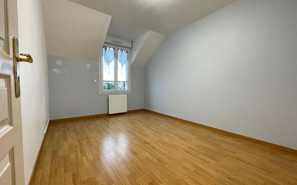 Maison à louer    5 pièces • 104 m2 Gournay-sur-Marne