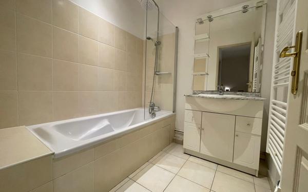 Maison à louer    5 pièces • 104 m2 Gournay-sur-Marne