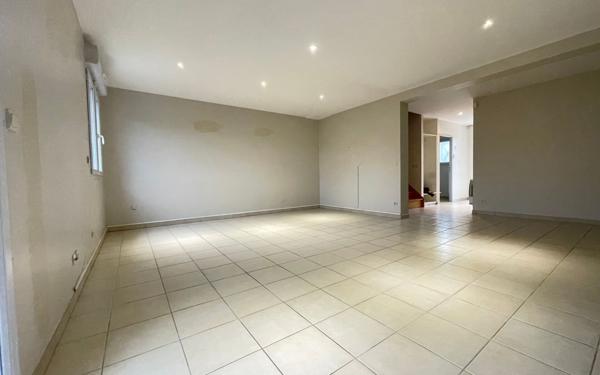 Maison à louer    5 pièces • 104 m2 Gournay-sur-Marne