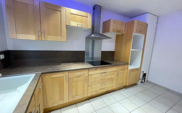 Maison à louer    5 pièces • 104 m2 Gournay-sur-Marne