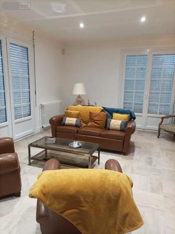 Achat - Maison Doué-en-Anjou 49700 9 pièces 220 m 2 1636 m 2