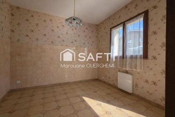 MAISON FAMILIALE LUMINEUSE AVEC JARDIN ET GARAGE À LANTON !