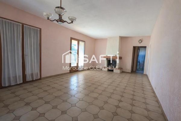 MAISON FAMILIALE LUMINEUSE AVEC JARDIN ET GARAGE À LANTON !