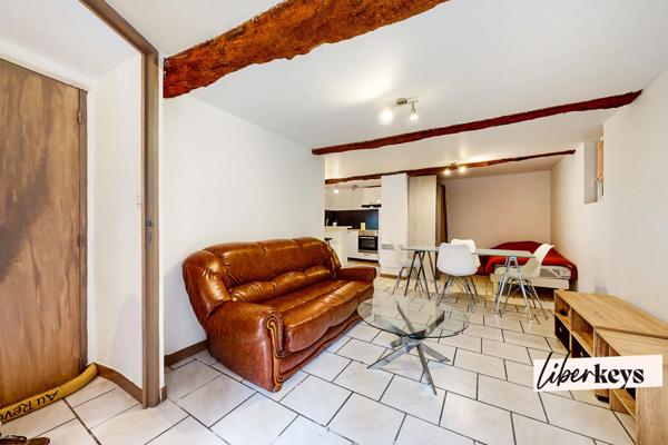 A vendre Saint Maximin la Sainte Baume appartement 32 m² rez-de-chaussée