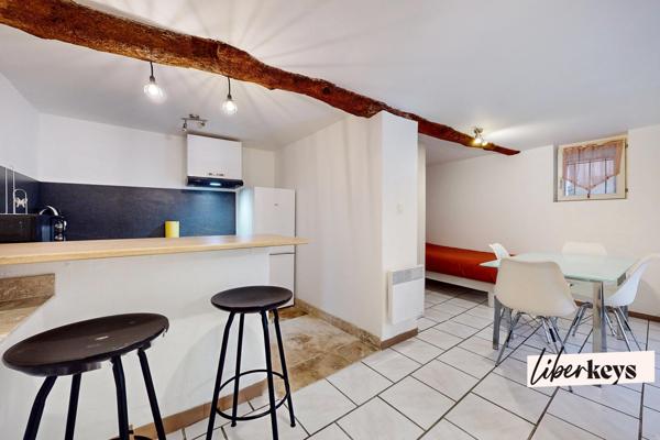 A vendre Saint Maximin la Sainte Baume appartement 32 m² rez-de-chaussée