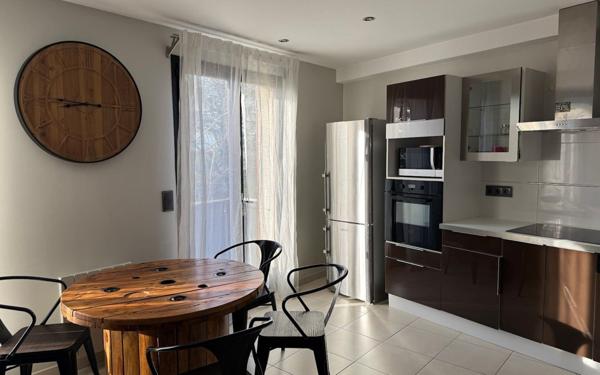 Appartement à louer    2 pièces • 47,27 m2 Champigny-sur-Marne