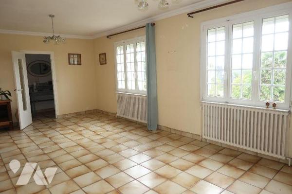 QUIMERCH (29590)- A proximité du Faou, Maison sur un terrain d'une superficie totale  de 963m² ...