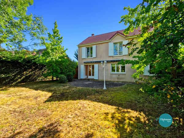 Maison individuelle à Mennecy de 7 pièces 158 m2