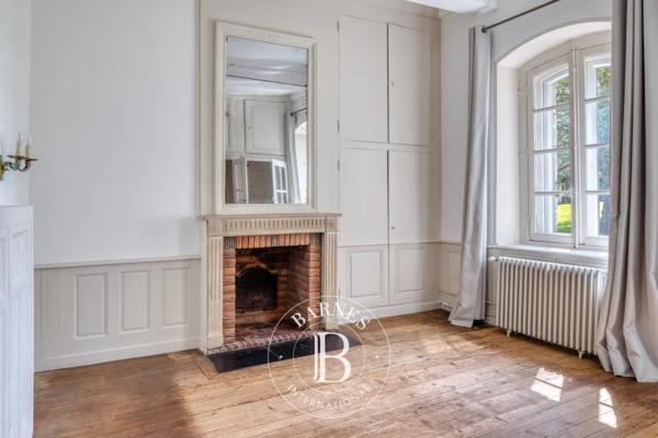 Gournay-en-Bray, Manoir 10 Chambres -  554 m² à vendre