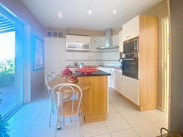 Maison Donzenac 6 pièce(s) 118 m2