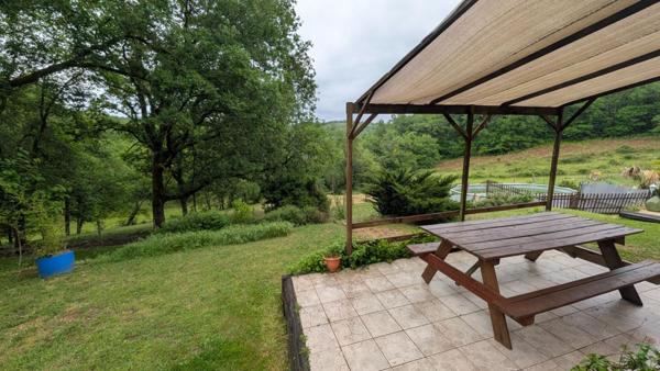 Maison en pierre proche du Bugue de 155 m2