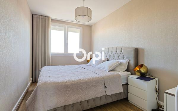 Appartement à vendre    4 pièces • 85,59 m2 Tourcoing