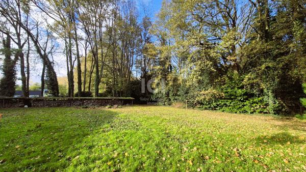 Terrain à bâtir de 1 315 m² - Rare sur le secteur !