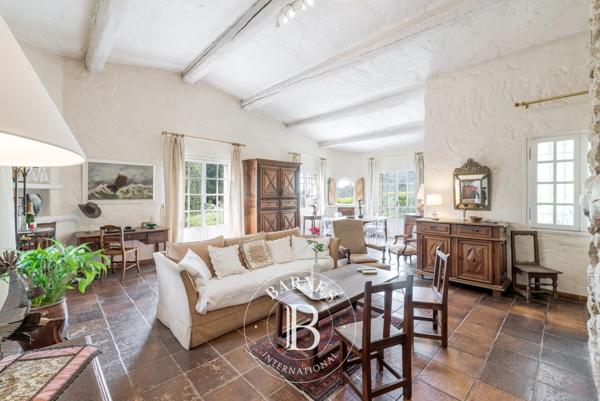 Vence, Villa 6 Chambres -  180 m² à vendre