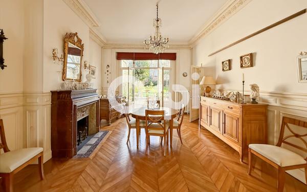 Maison à vendre    11 pièces • 350 m2 Boulogne-sur-Mer