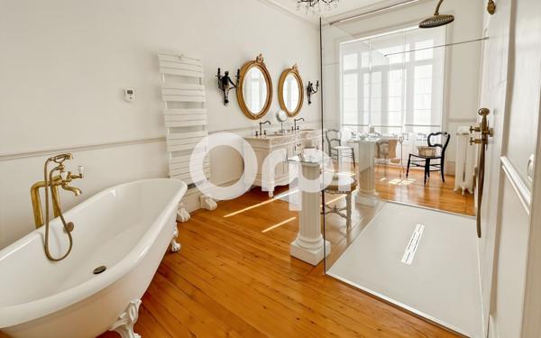 Maison à vendre    11 pièces • 350 m2 Boulogne-sur-Mer