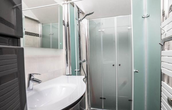 Appartement à Angers secteur Gare/ Château de 2 pièces de 63m² avec parking