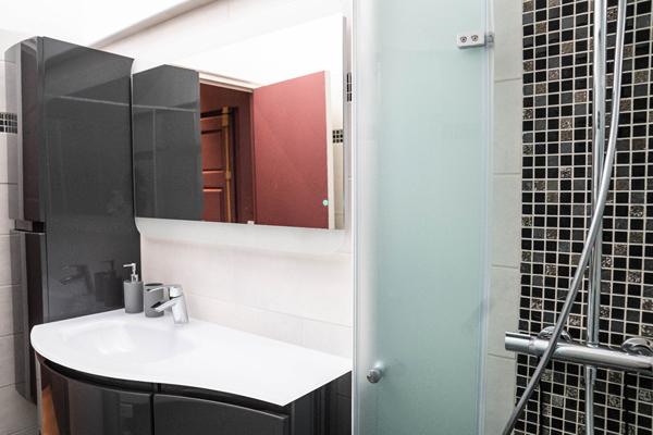 Appartement à Angers secteur Gare/ Château de 2 pièces de 63m² avec parking