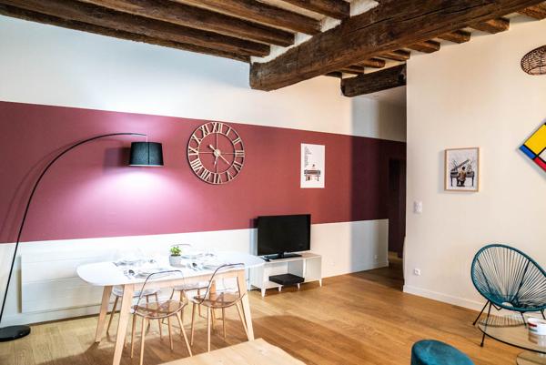 Appartement à Angers secteur Gare/ Château de 2 pièces de 63m² avec parking
