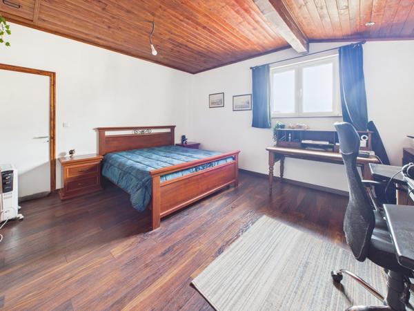 Maison familliale avec grand terrain