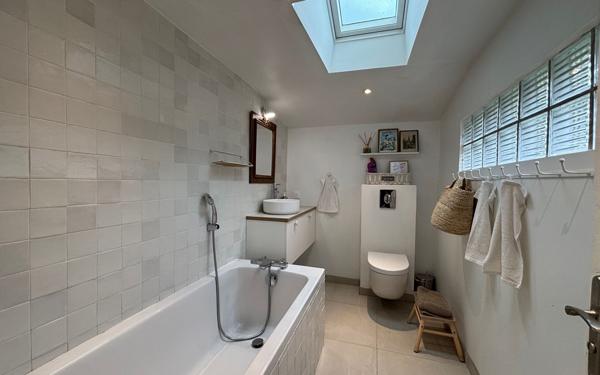 Maison à vendre    6 pièces • 120 m2 Dives-sur-Mer