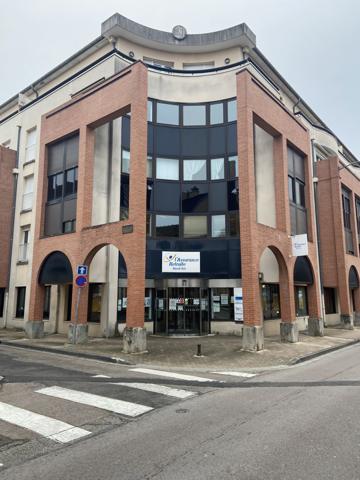 LOCAL PROFESSIONNEL A USAGE DE BUREAUX