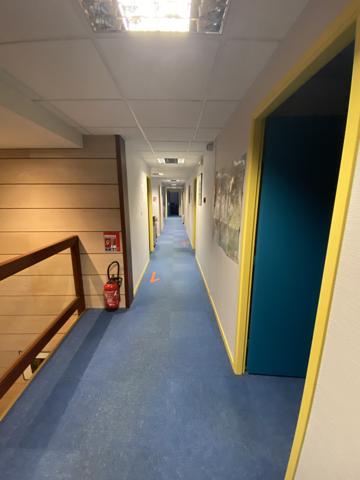 LOCAL PROFESSIONNEL A USAGE DE BUREAUX