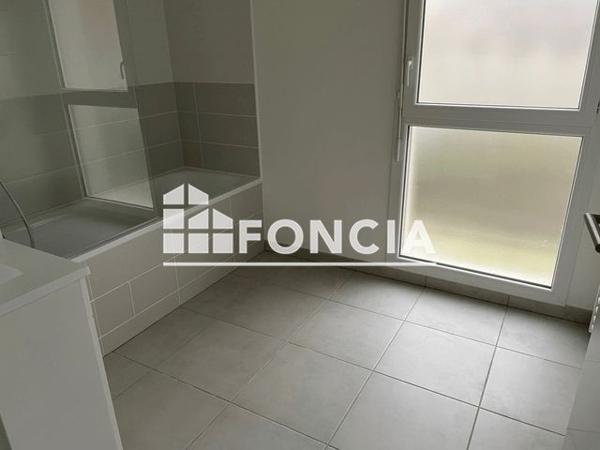 Location Appartement 3 pièces 61.8 m² - 11 RUE ALSACE LORRAINE Le Petit-quevilly 76140