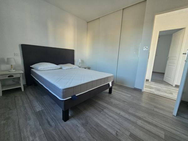 Lunel (34400) Grande maison composée de 2 appartements - 34400 - Lunel