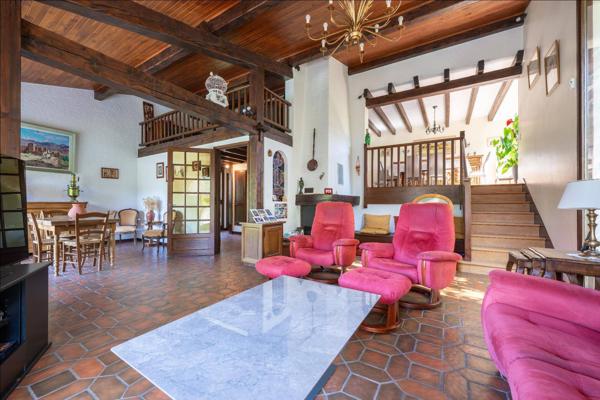 Maison à vendre - Saint-Jorioz 7 pièces de 206.65 m²