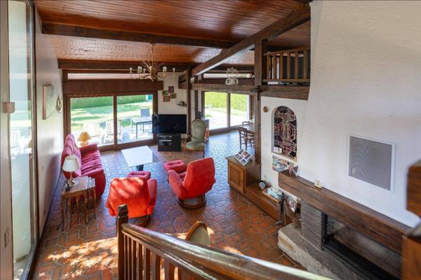 Maison à vendre - Saint-Jorioz 7 pièces de 206.65 m²
