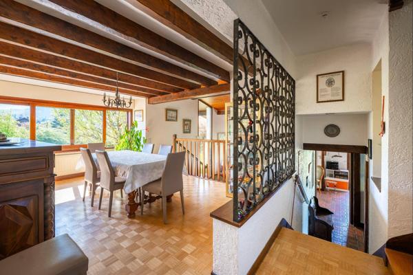 Maison à vendre - Saint-Jorioz 7 pièces de 206.65 m²