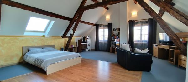 Maison 6 pièces de 185m²