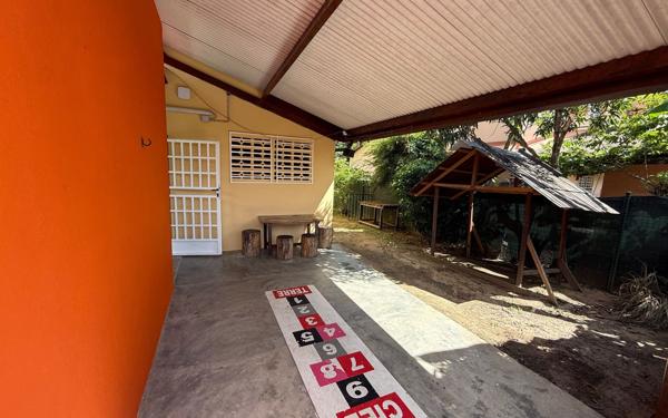 Maison à louer    4 pièces •  Saint-Laurent-du-Maroni